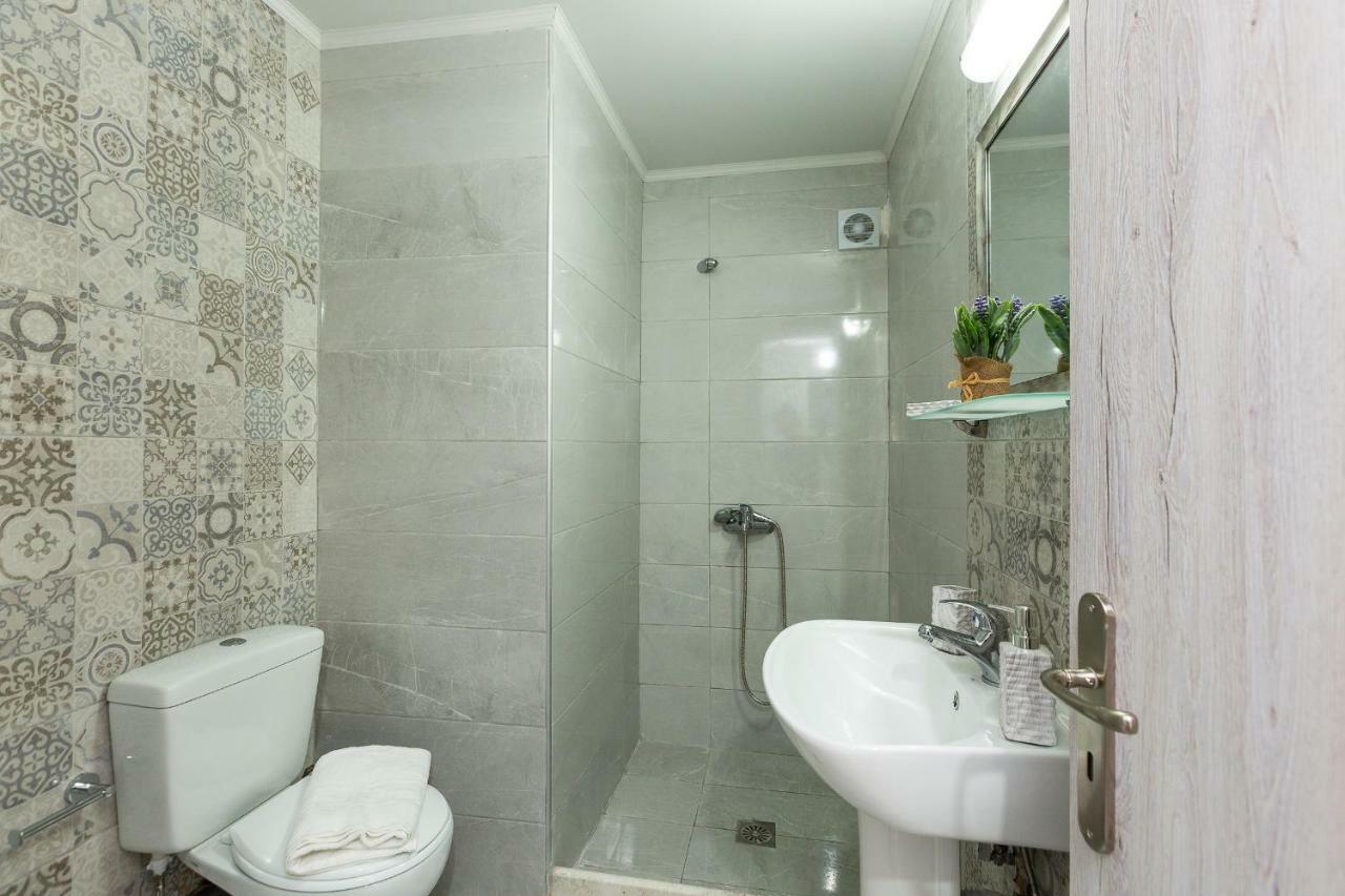 Elena'S Apartment Pánormos Екстериор снимка
