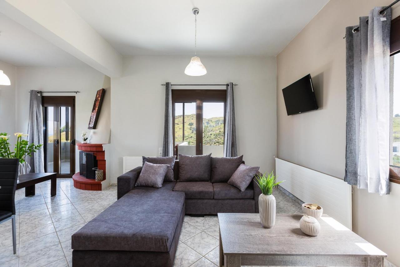 Elena'S Apartment Pánormos Екстериор снимка